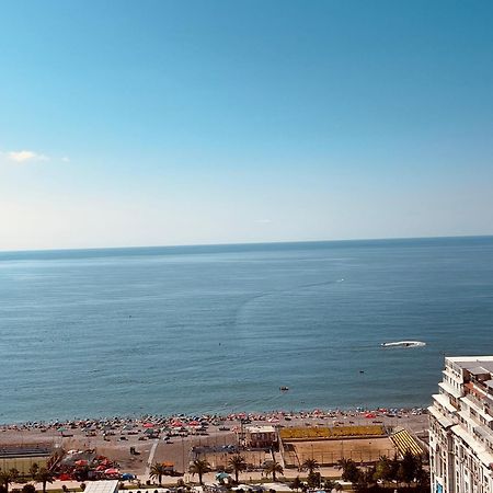 Apartment By The Sea Batumi Ngoại thất bức ảnh
